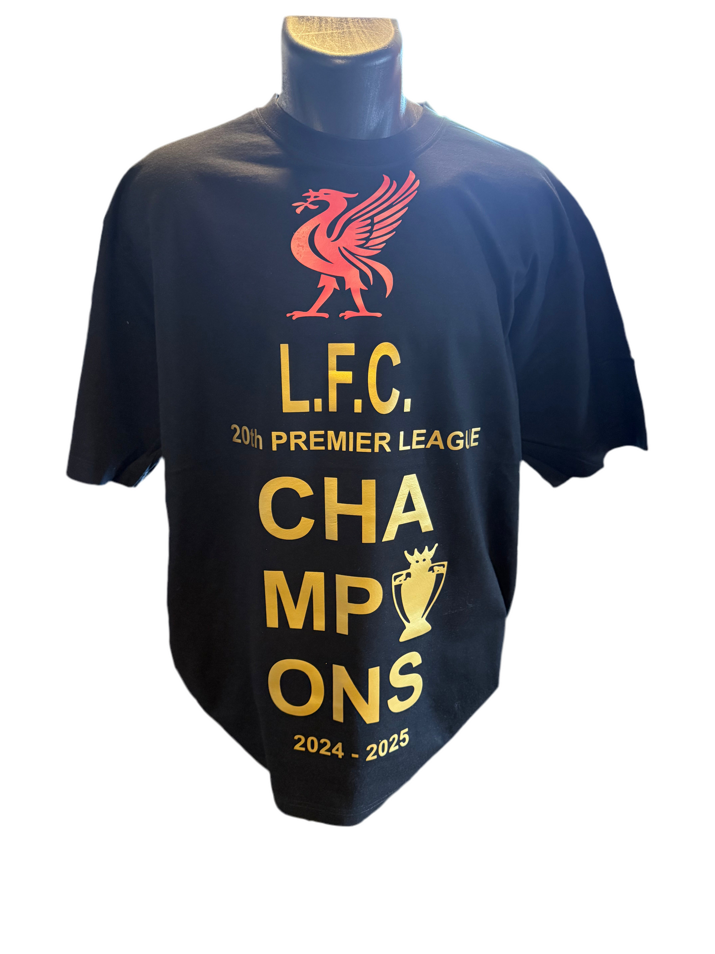 Mesterskabs T-Shirt i Guld
