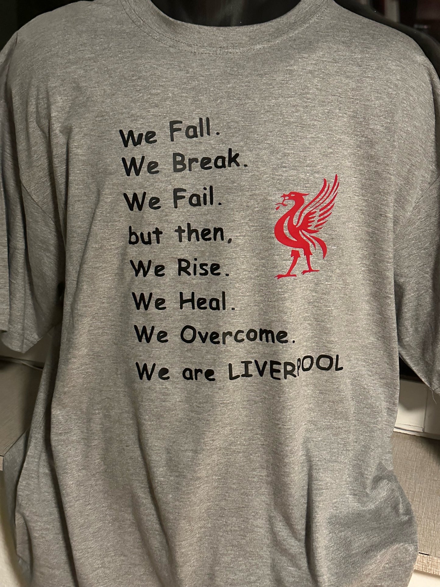 Kortærmet T-Shirt...We Fall....