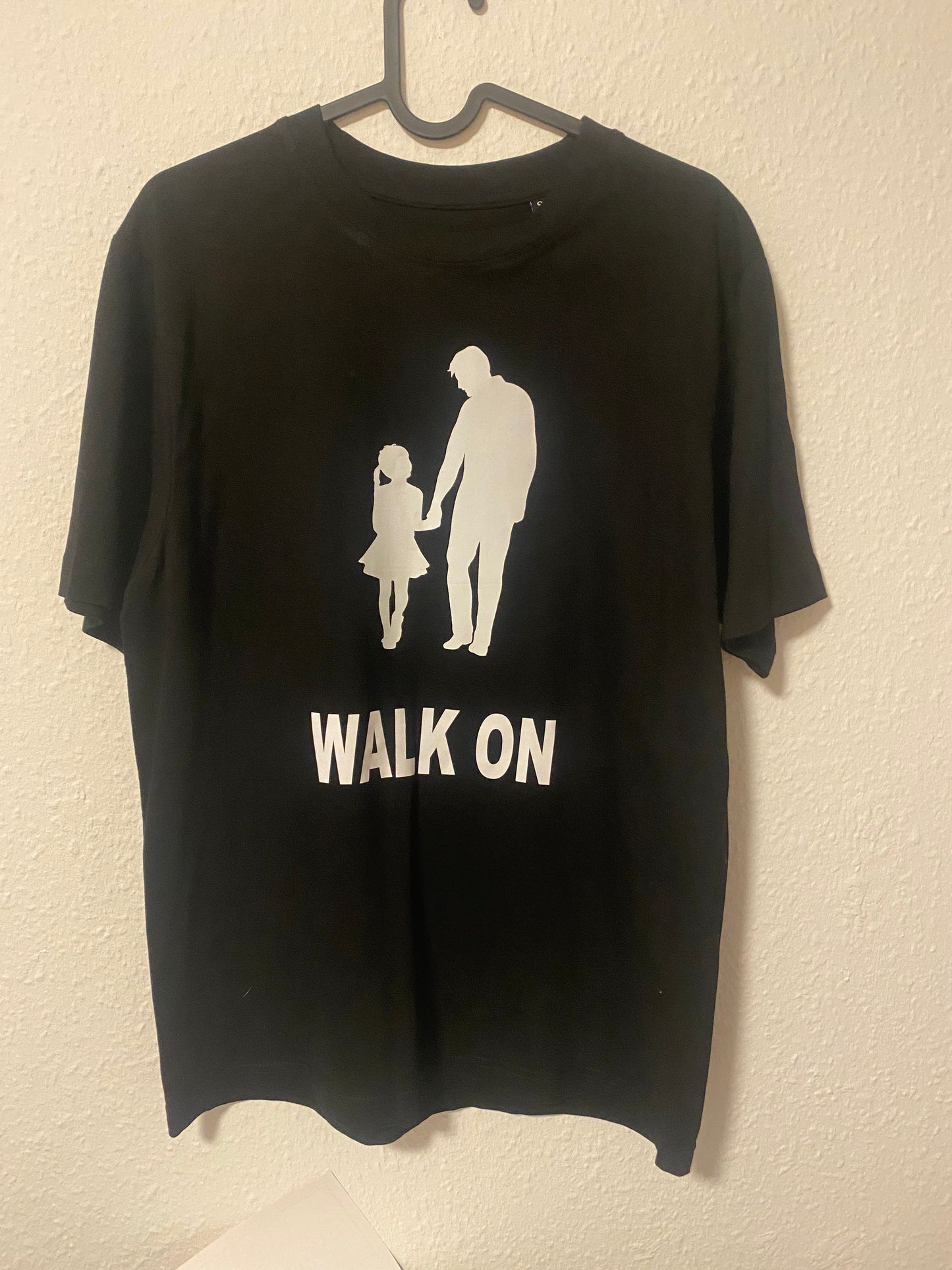 Kortærmet T-Shirt - WALK ON
